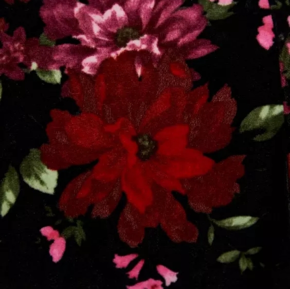 NWOT Torrid Mini Velvet Skater Dress- Black Floral - Picture 5 of 8